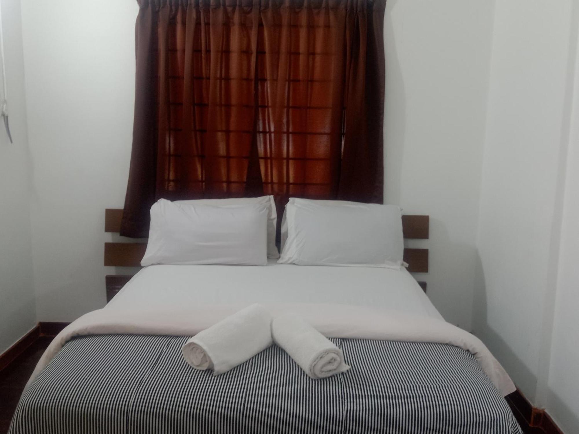 Pd Bayu Beach Resort Private Service Apartment بورت ديكسون المظهر الخارجي الصورة